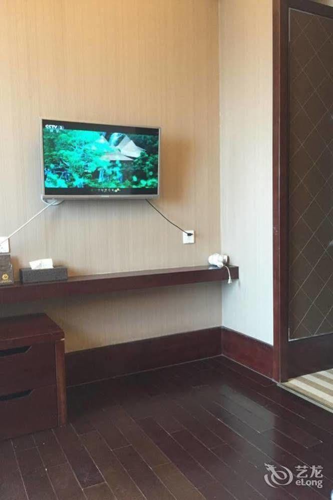 Tamrac International Apartment Canton Extérieur photo